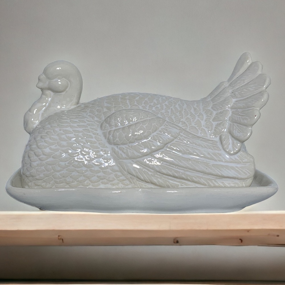 Harvest Covered Butter Dish Thanksgiving Turkey Large With Lid Ceramic NEW White - Picture 15 of 15